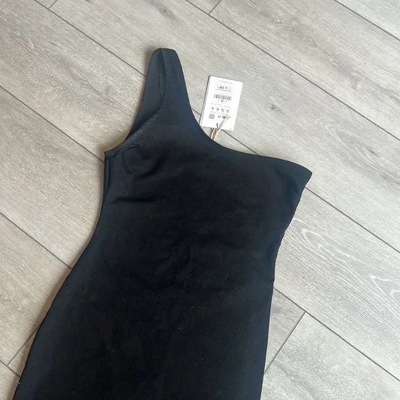 Pull and bear black one shoulder stretch denim casual dress nwt medium - Picture 3 of 6